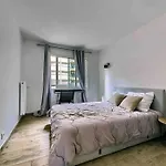 1 Min To Bedroom Flat With 2 Ac And Parking In Summer 아파트 *
