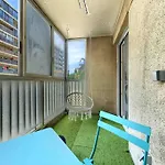1 Min To Bedroom Flat With 2 Ac And Parking In Summer 아파트