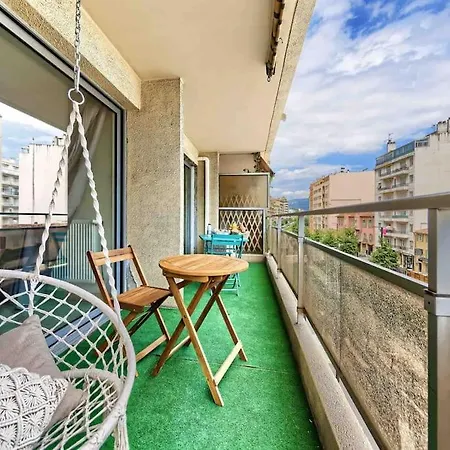 1 Min To Bedroom Flat With 2 Ac And Parking In Summer Lejlighed