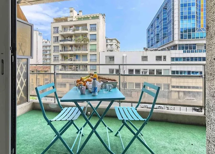 アパート 1 Min To Bedroom Flat With 2 Ac And Parking In Summer *